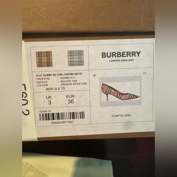 NIB- Burberry Aubri Pumps in Archive beige - Picture 8 of 8